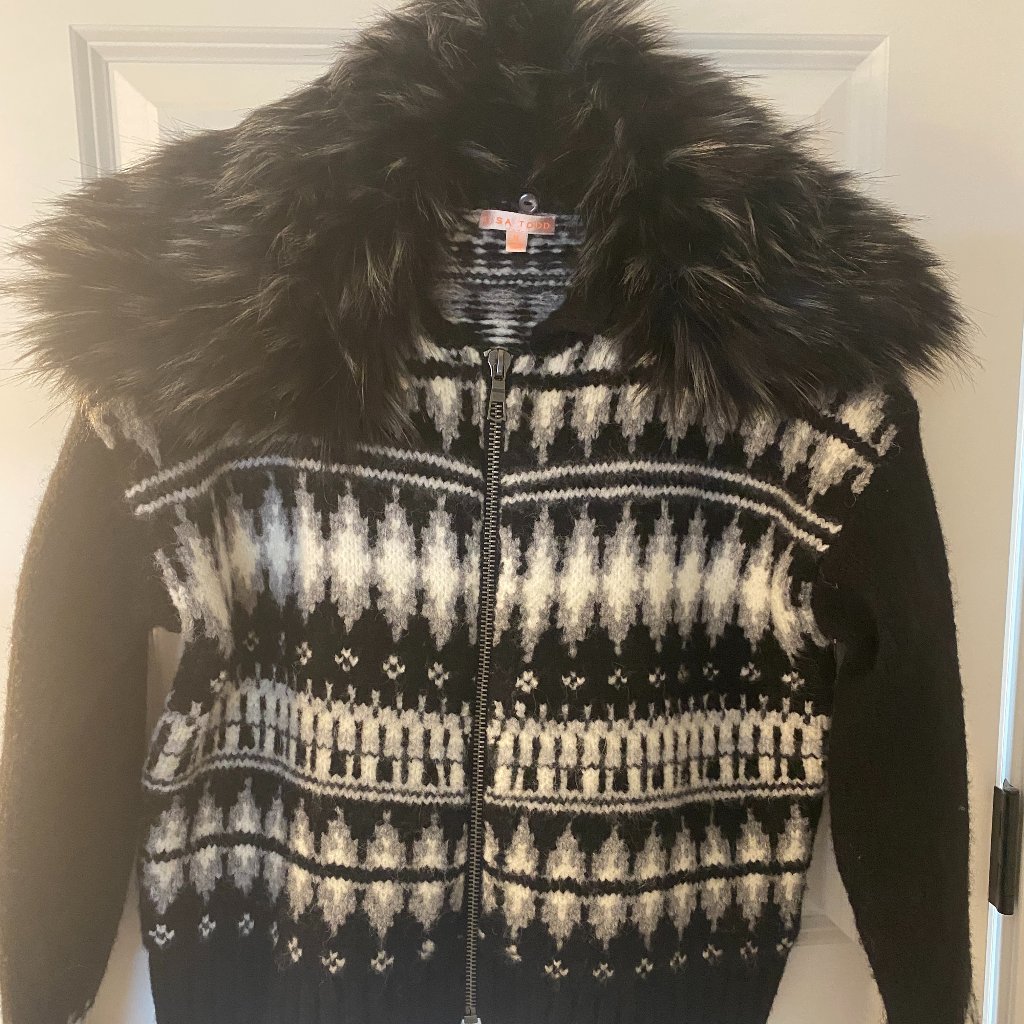 Nwot Lisa Todd Powder Puff Jacket